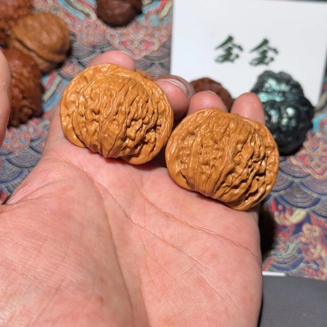 把件文玩核桃022汉高楼，尺寸41 36 22