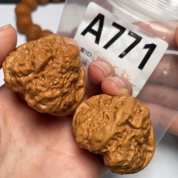 文玩核桃把件三角箭毒蛙42 45 32