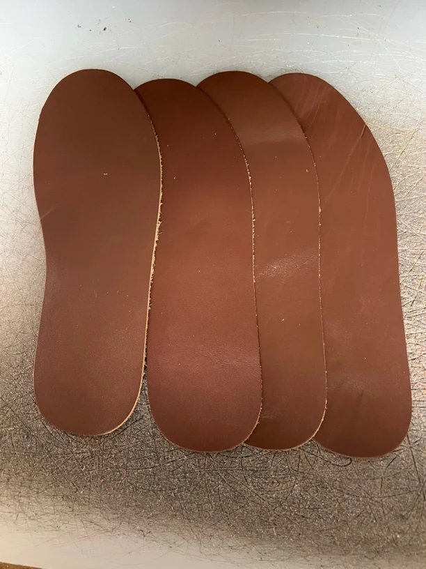 通用双面防臭加热运动鞋便携鞋垫真皮鞋可裁超软乳胶鞋休闲
