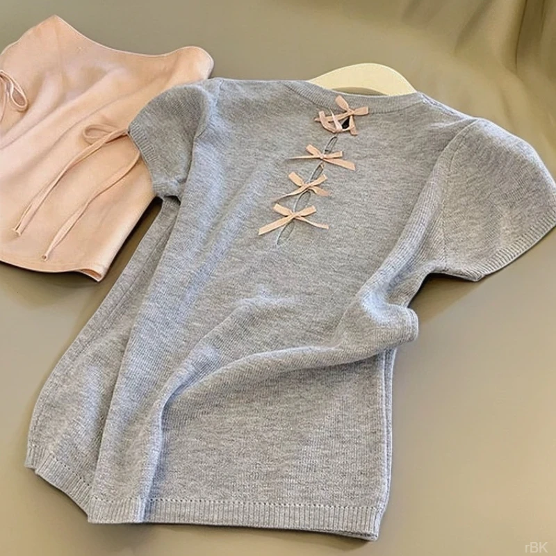 韩系别致后背镂空蝴蝶结针织T恤女2025夏季设计感甜美百搭上衣潮