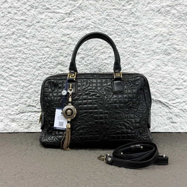 范思哲/包包/95新/市场价20000/251018zb0011