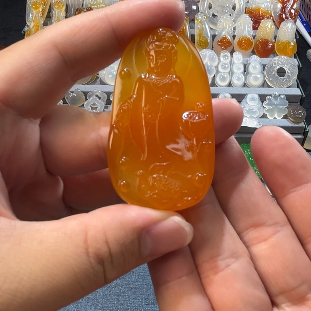 玛瑙/玉髓未镶嵌颈饰