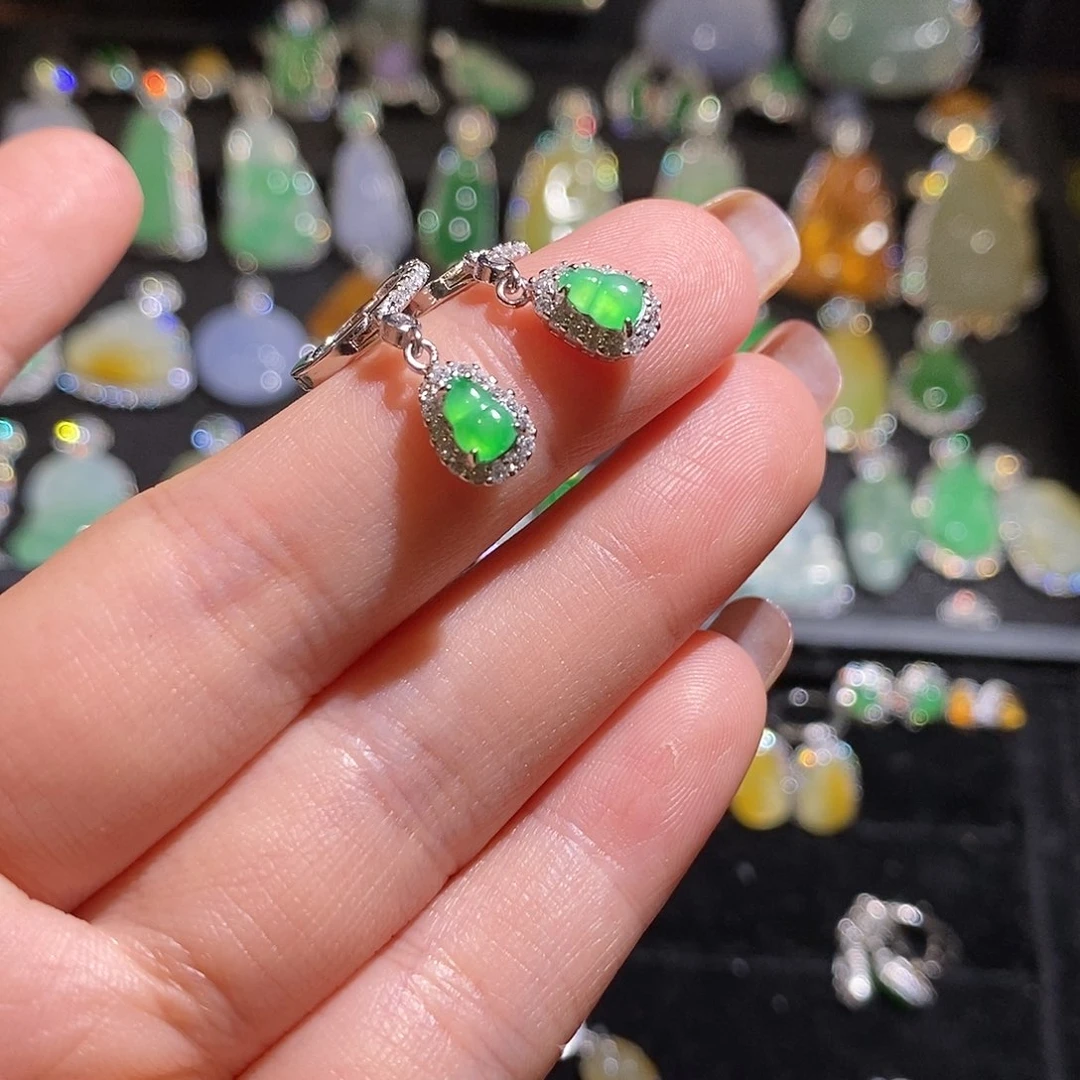 颈饰银S925镶嵌翡翠天然翡翠