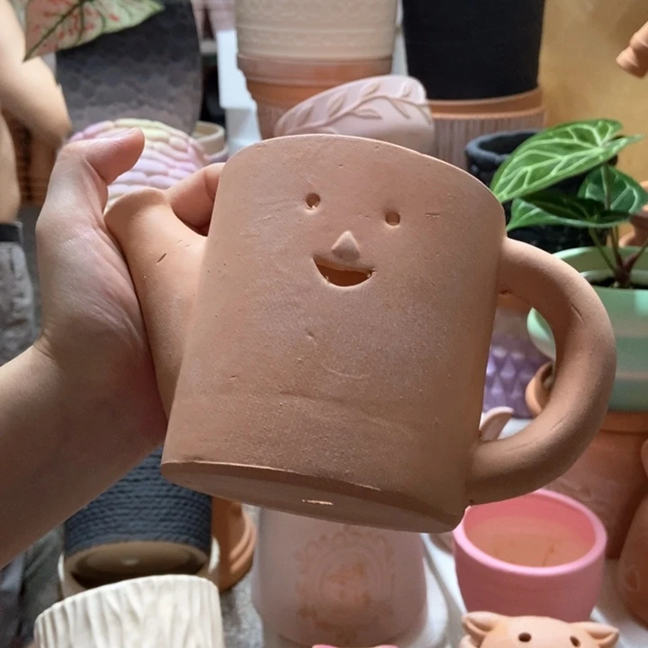17×10 微瑕花壶 粗陶半手工