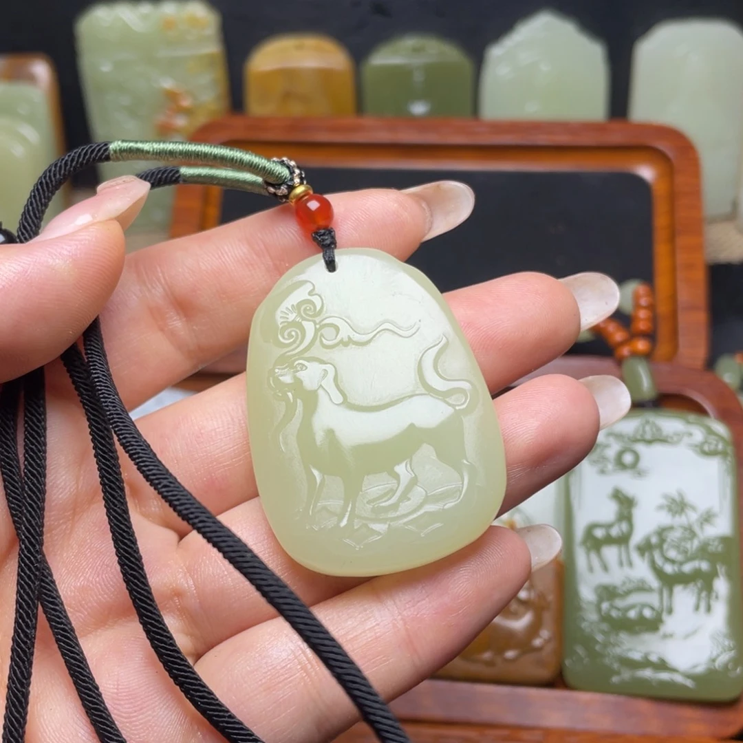 鸿**里一 物 一 图 狗 小款