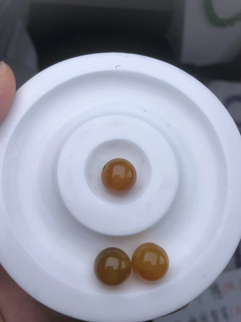 冰糖黄卡11➕/翡翠散珠一颗/多样性发货