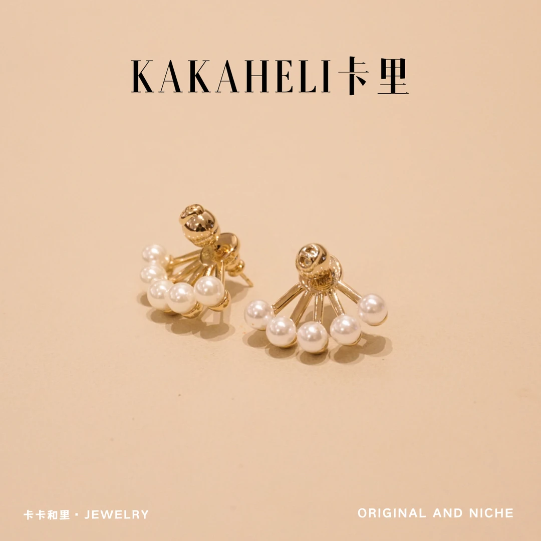 铜合金合成锆石耳饰 指尖拈花笑轻奢百搭耳钉 ES-590