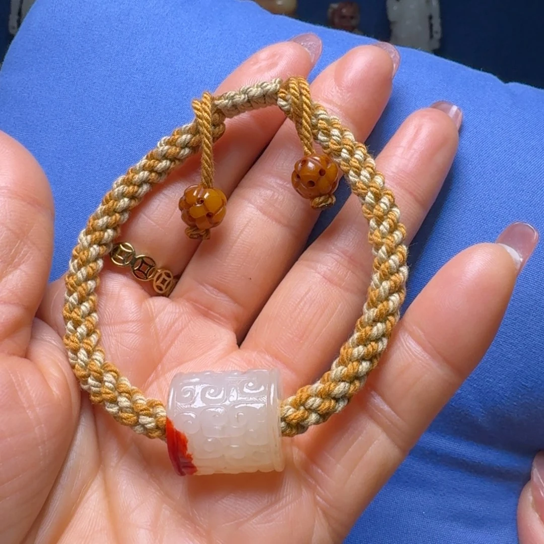 和田玉（糖玉）颈饰未镶嵌