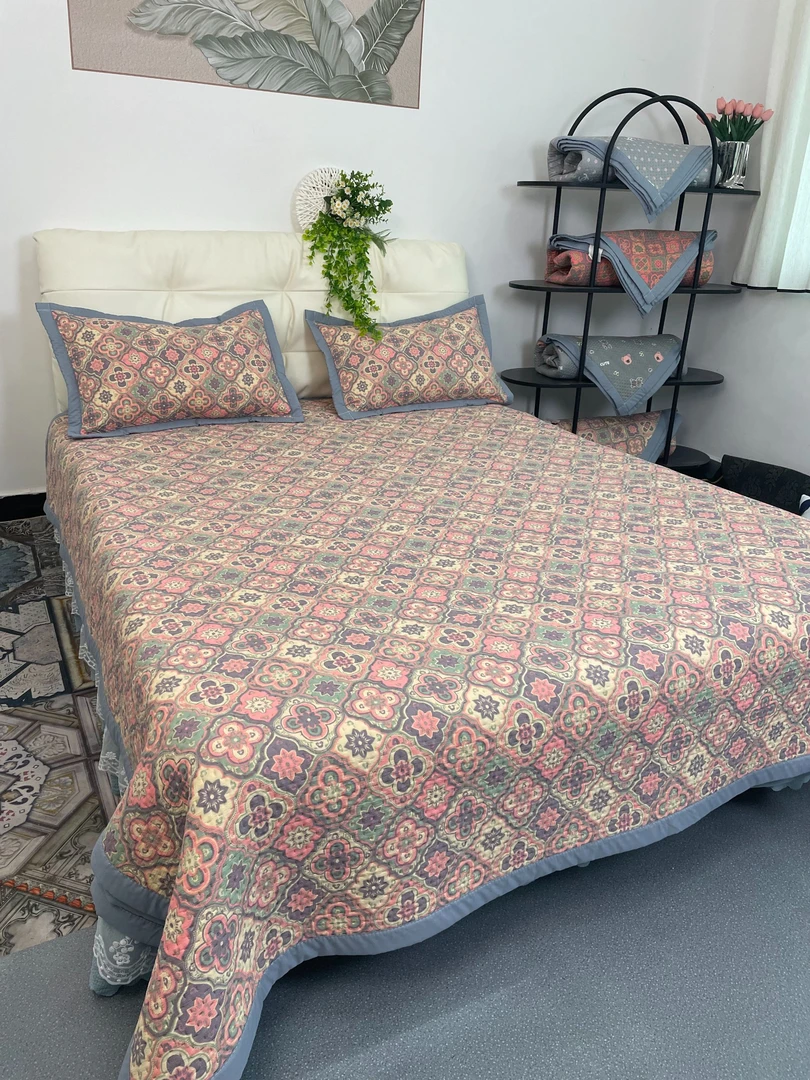 大四叶草复古黄2025四季通用床盖榻榻米A类母婴防滑双面可铺水洗