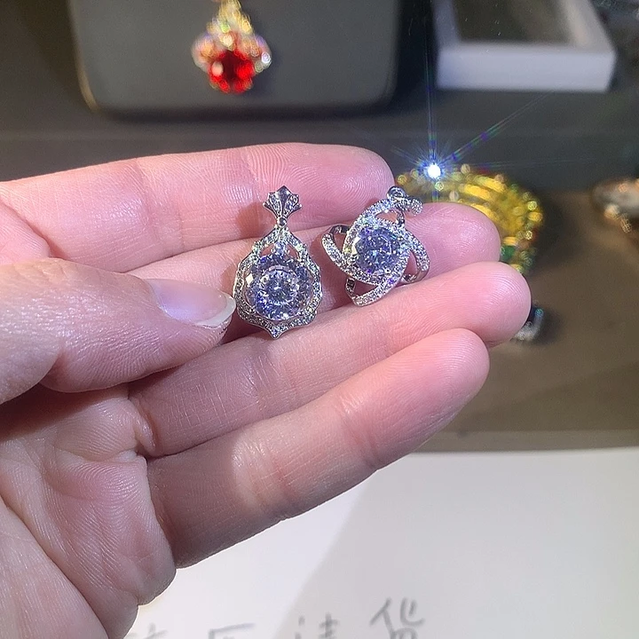 非金属91吊坠。