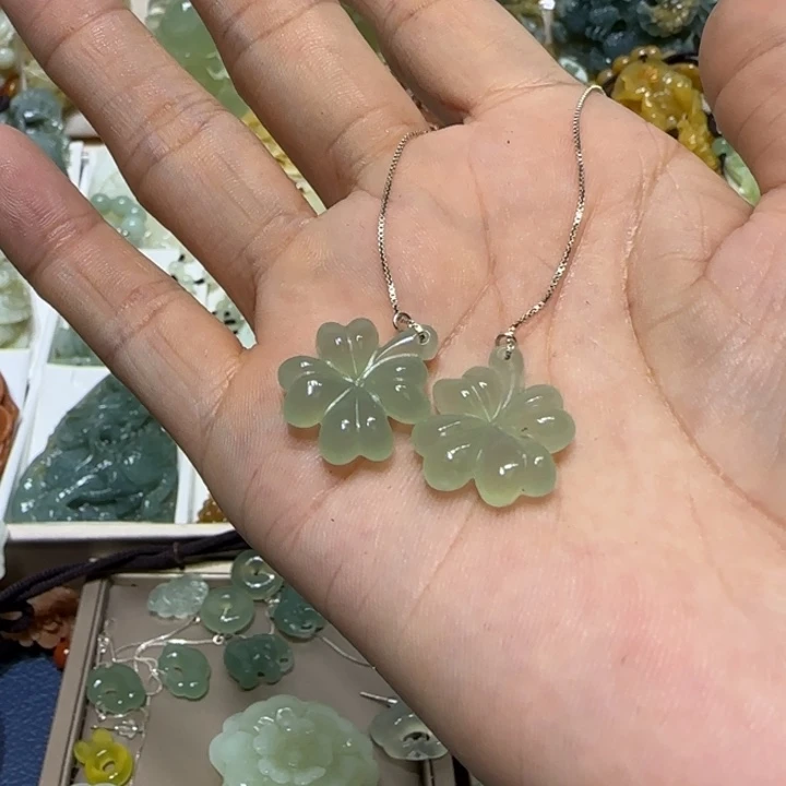 蛇纹石玉吊坠未镶嵌暖*