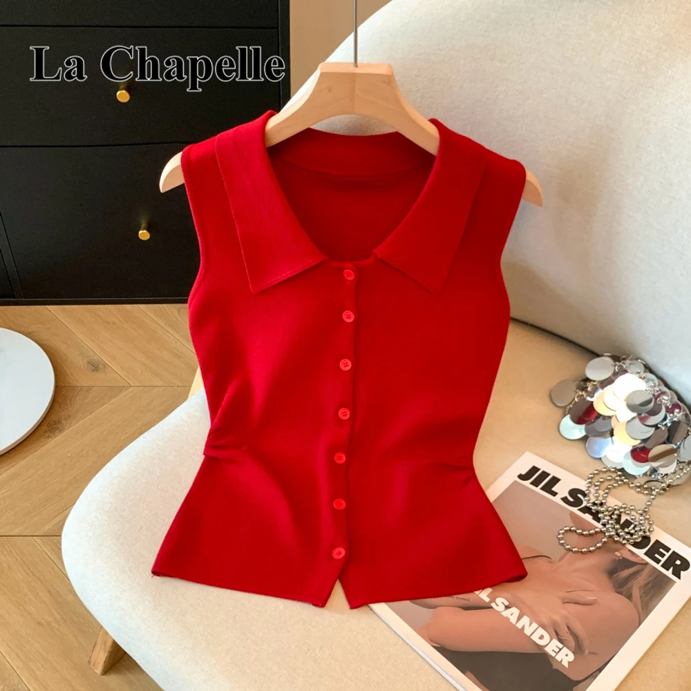 拉夏贝尔红色法式显瘦设计感翻领针织背心女洋气收腰别致小衫女