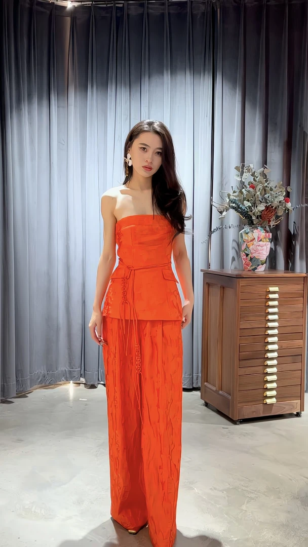 JoJo Dú家联名凤凰于飞抹胸上衣