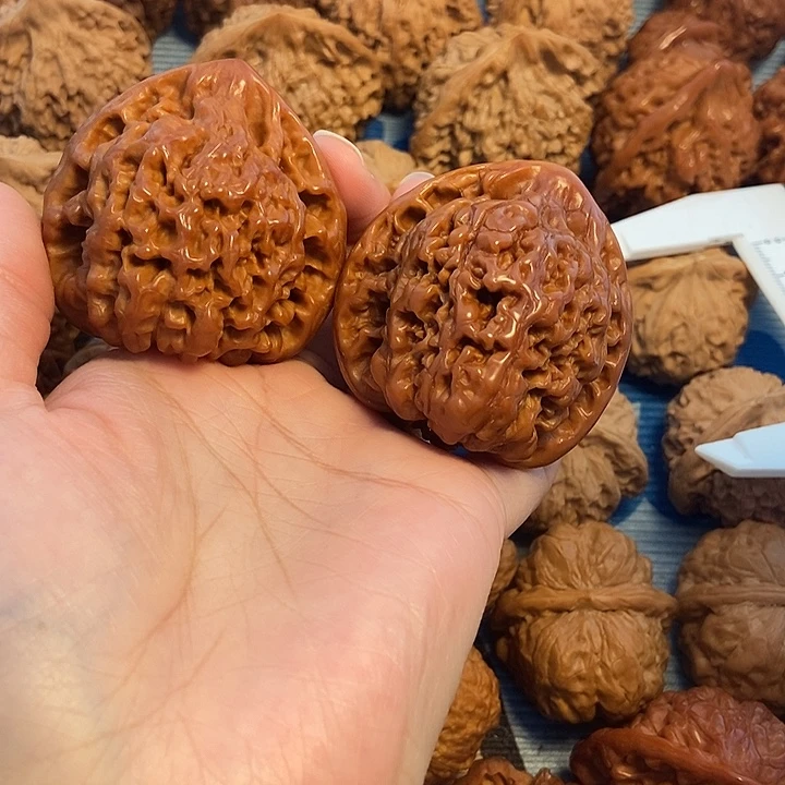 文玩核桃吊坠49官帽