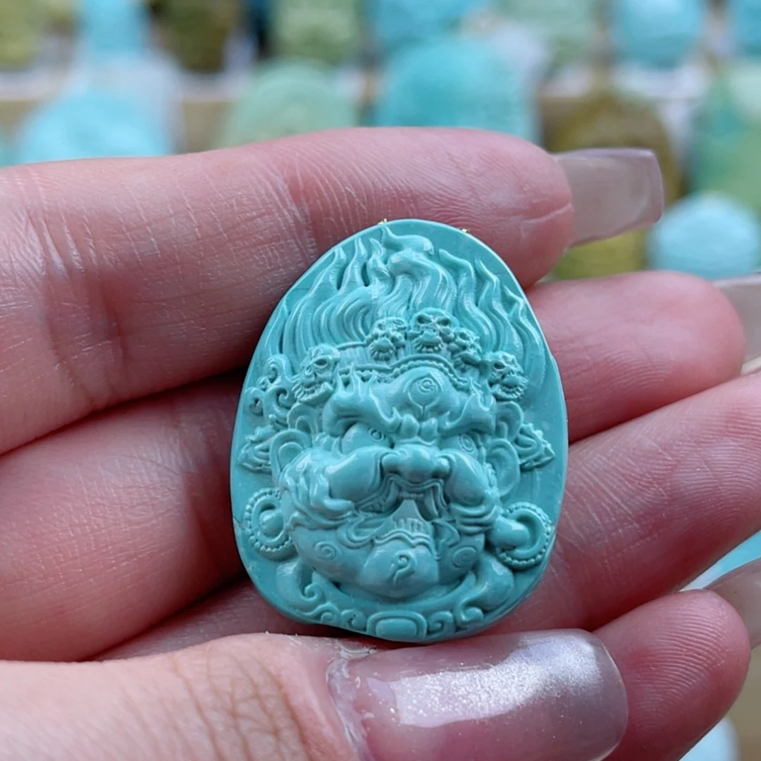 绿松石未镶嵌珠宝奇石