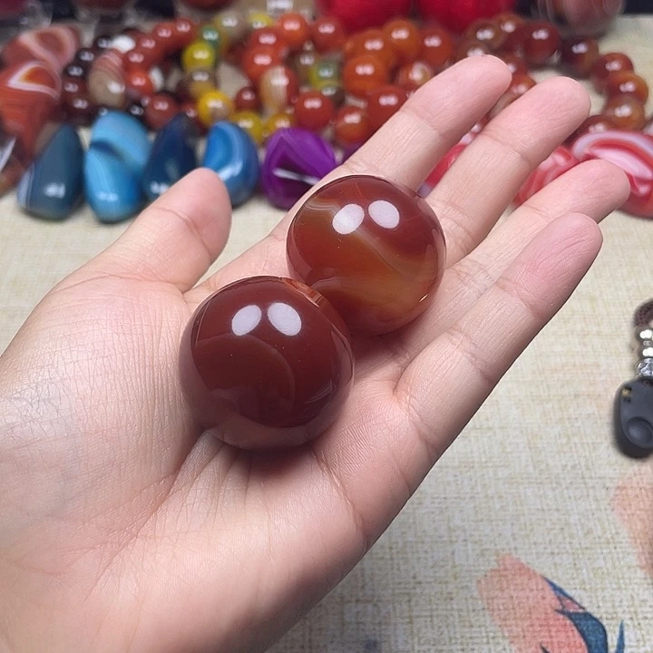 蓝***云玛瑙/玉髓未镶嵌珠宝半成品