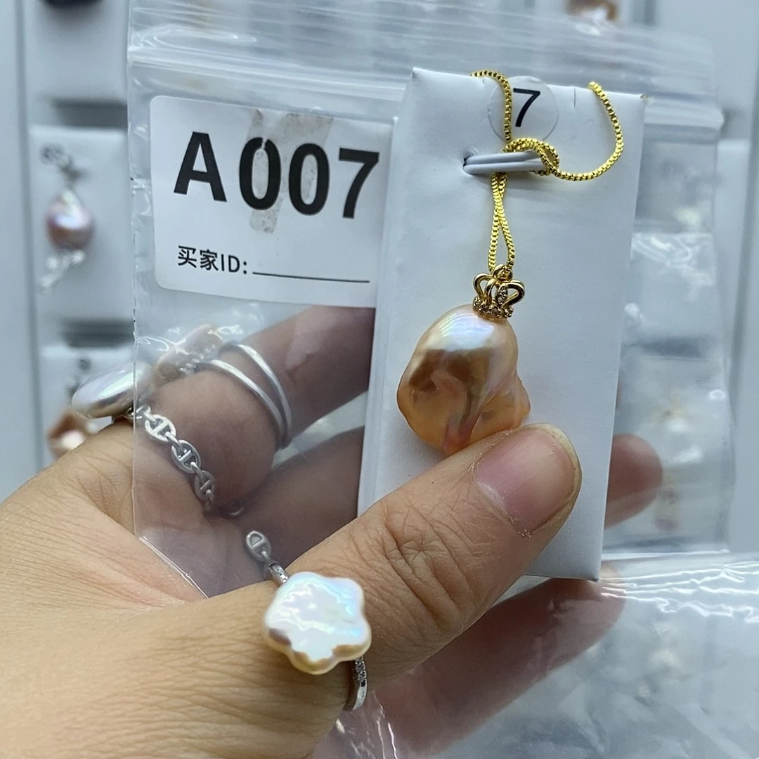 颈饰钛钢淡水珍珠
