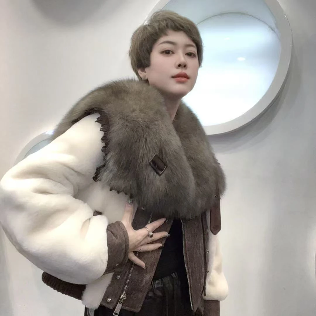 《铭嘉诗丹》皮毛一体外套7692 衣长55卡码拍小