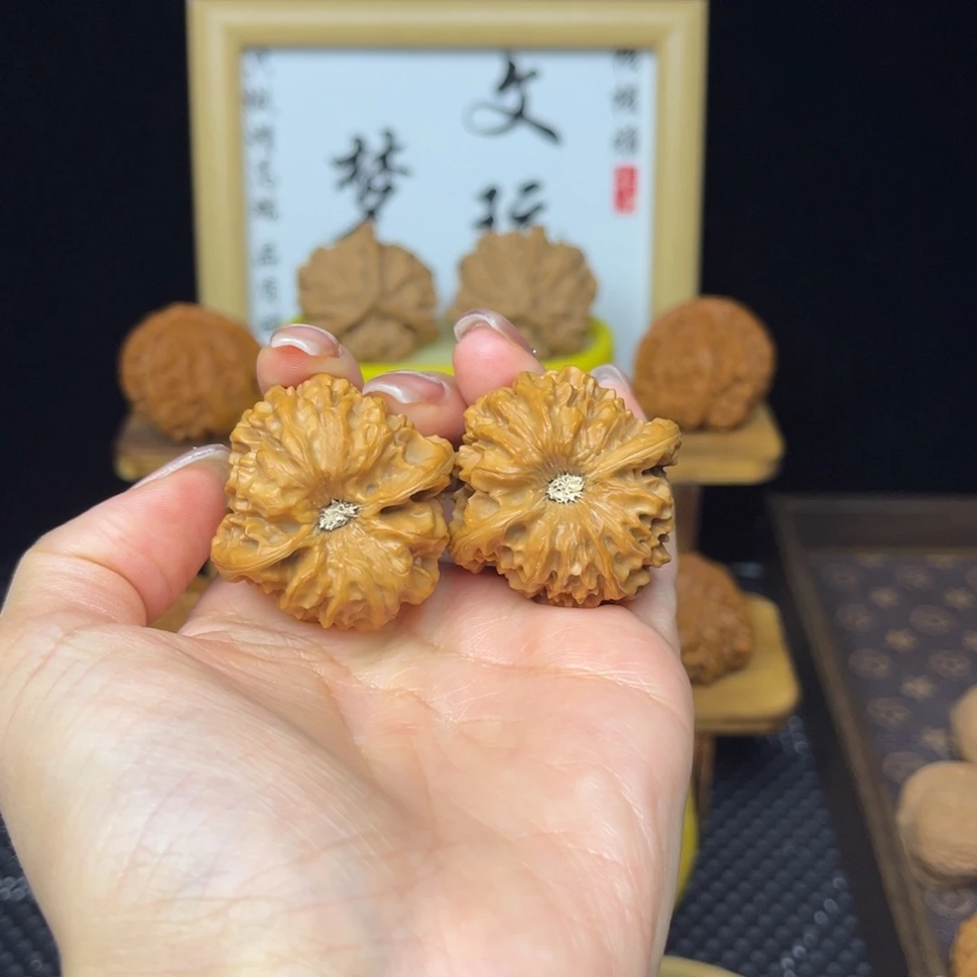 文玩核桃吊坠龙门涧37➕打底