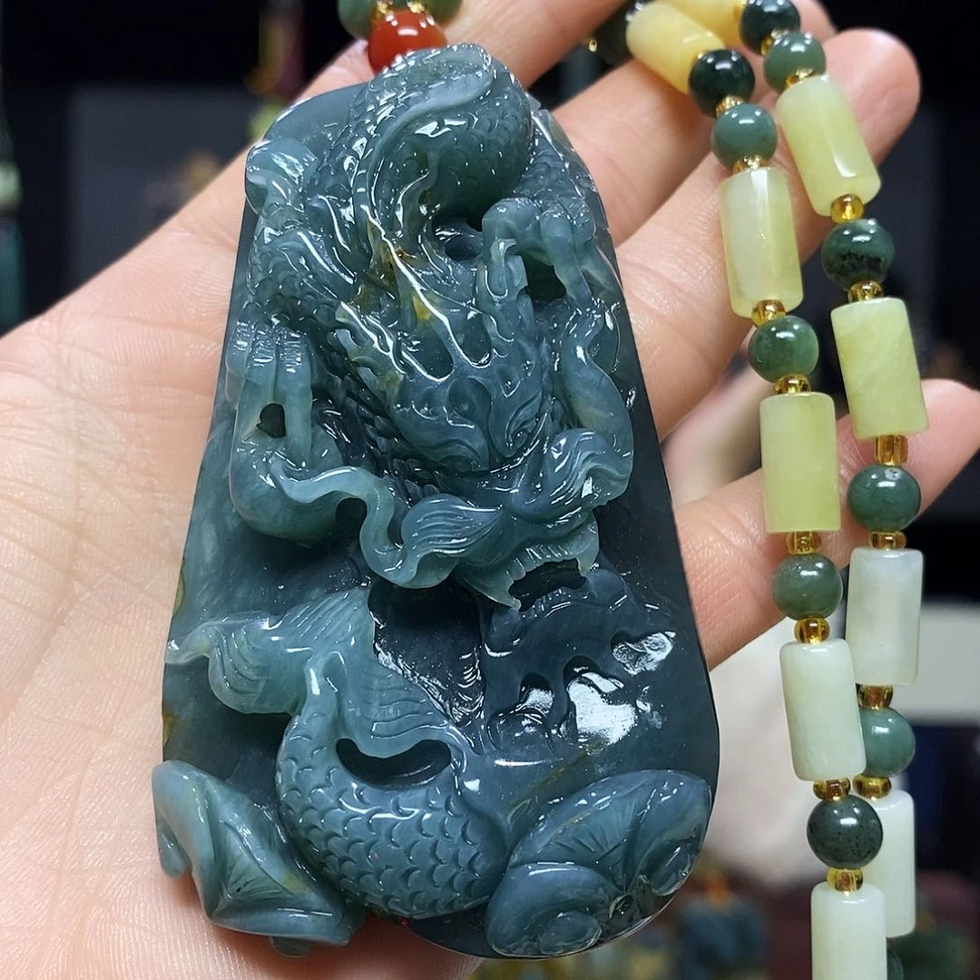 未镶嵌岫玉挂件吊坠