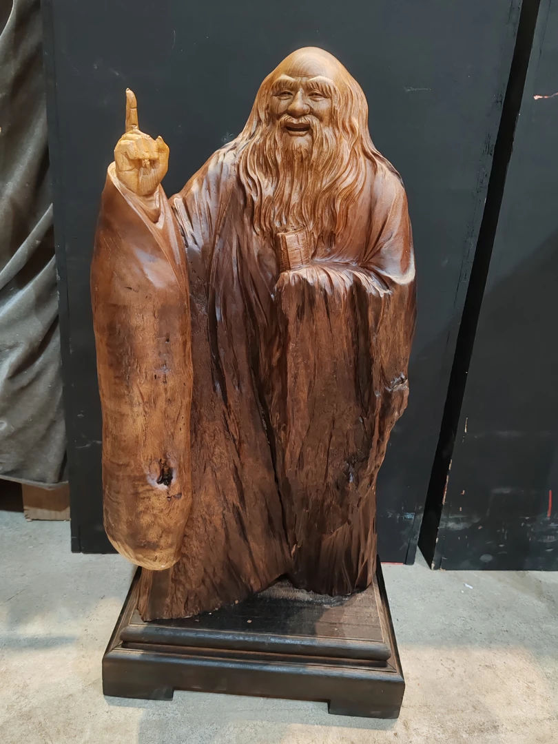 香樟木人物雕刻摆件