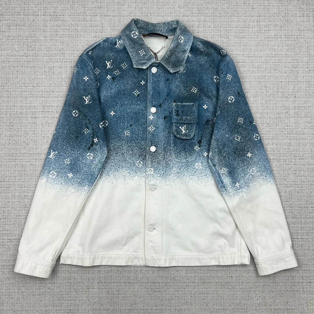 99新 LouisVuitton/路易威登 满印星空渐变牛仔长袖衬衫/L码/7416