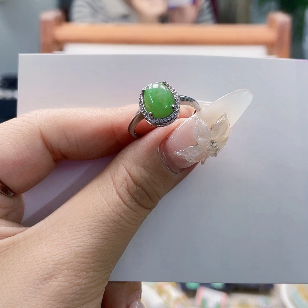 翡翠未镶嵌颈饰天然翡翠Ａ货