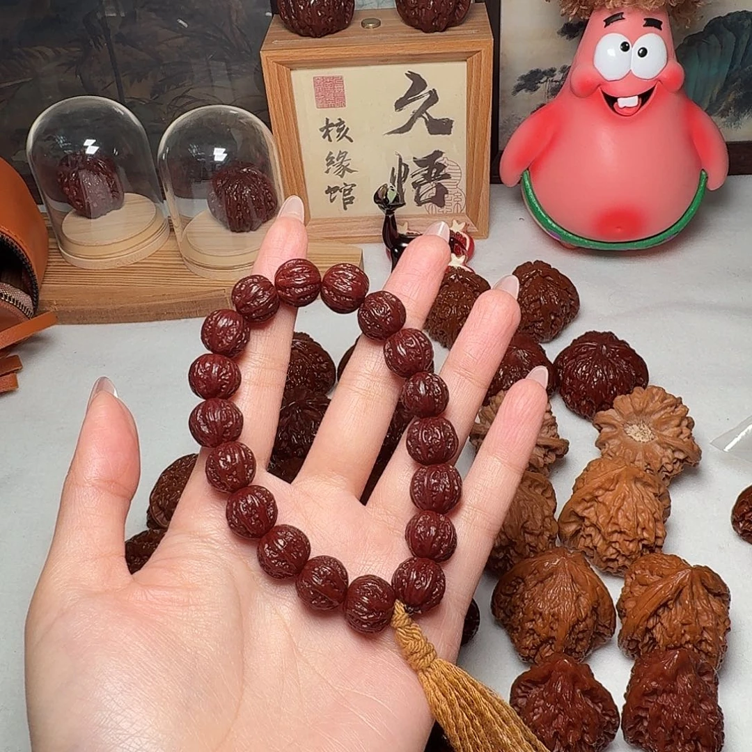 M***r文玩核桃把件京八棱