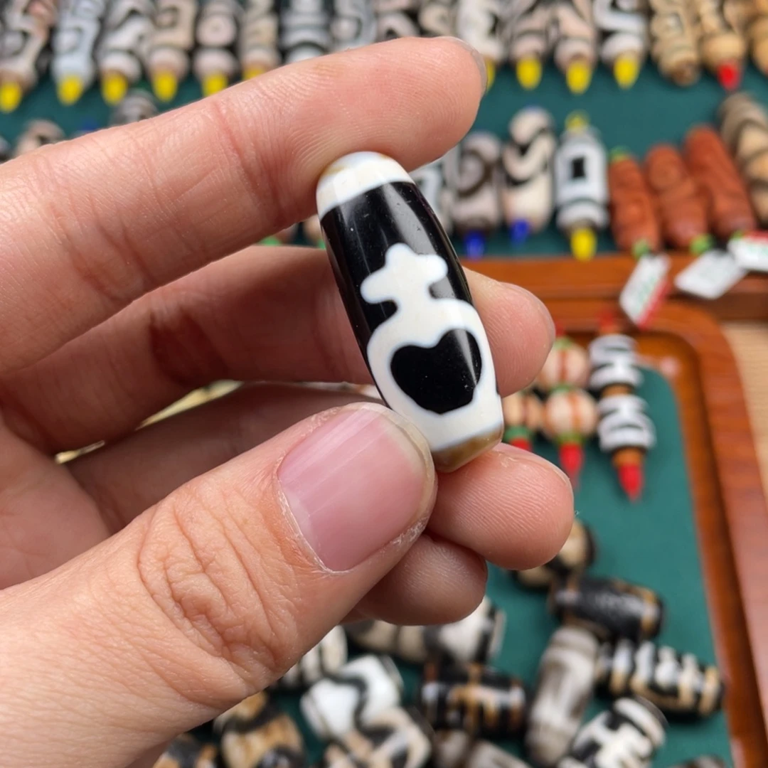 玛瑙/玉髓裸珠行运宝瓶