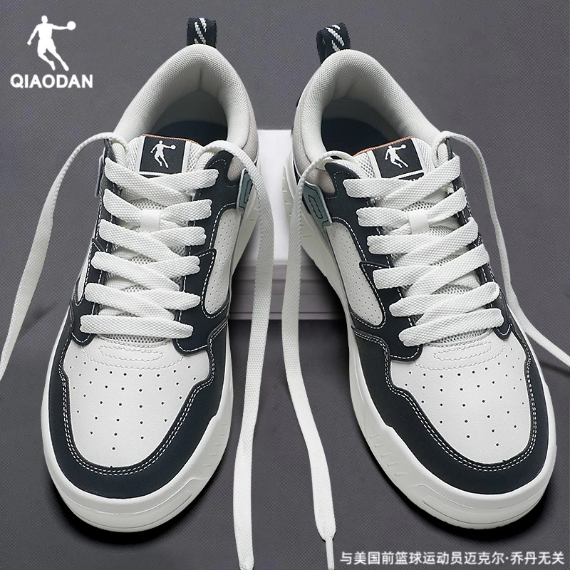 乔丹男鞋板鞋男2025冬季新款官方正品皮面轻便运动鞋男潮流休闲鞋