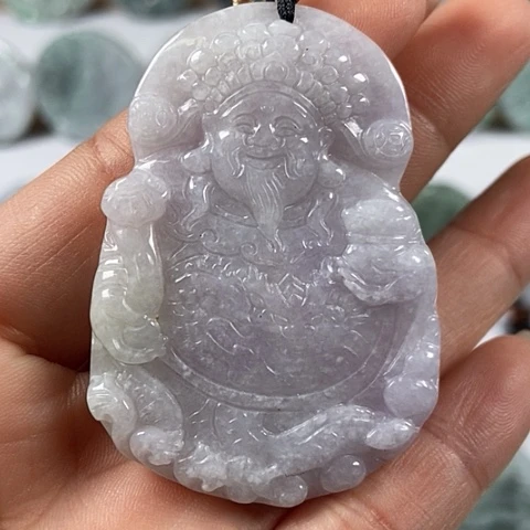 翡翠颈饰未镶嵌财神爷福利