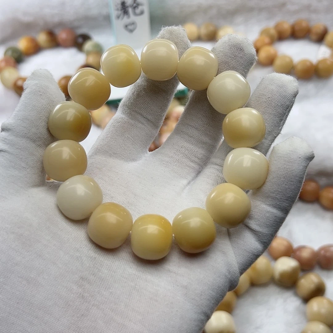 菩提根/象牙果吊坠嗷**…卡18干磨S87