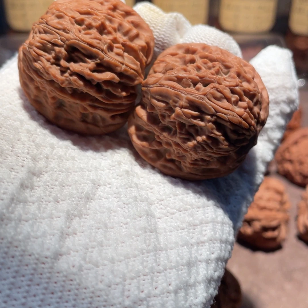 文玩核桃吊坠43方磨