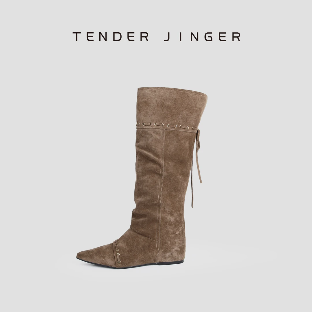 Tender Jinger可折叠两穿尖头褶皱堆堆靴子M250846