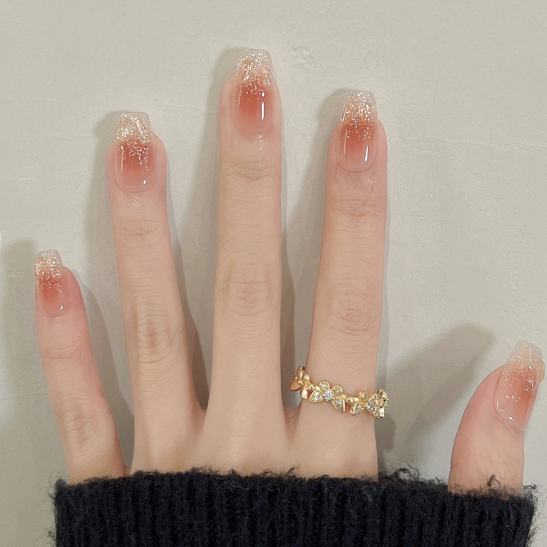 阿曼浮冰 手工穿戴甲腮红晕染贴钻中方氛围气质温柔显白美甲