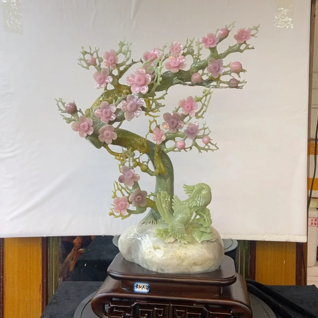 孔****石材天然岫岩玉摆件