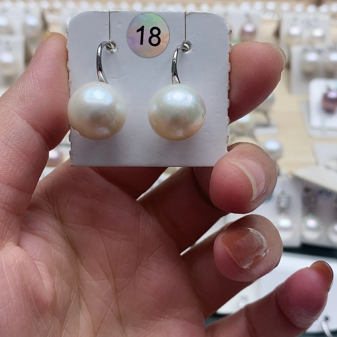 淡水珍珠银S925镶嵌颈饰