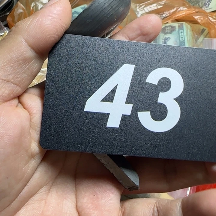 红***天废旧金属材料制品