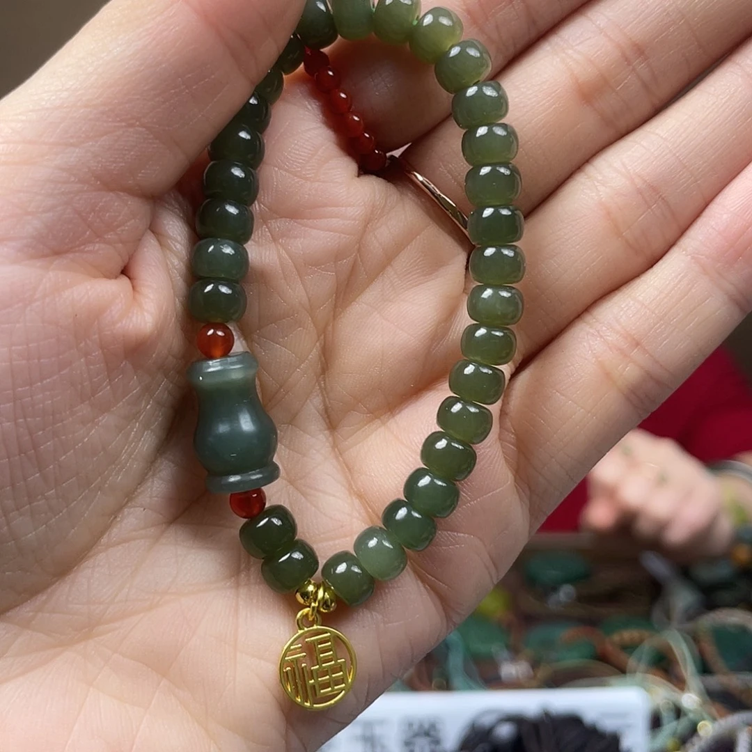 和田玉（糖玉）未镶嵌颈饰