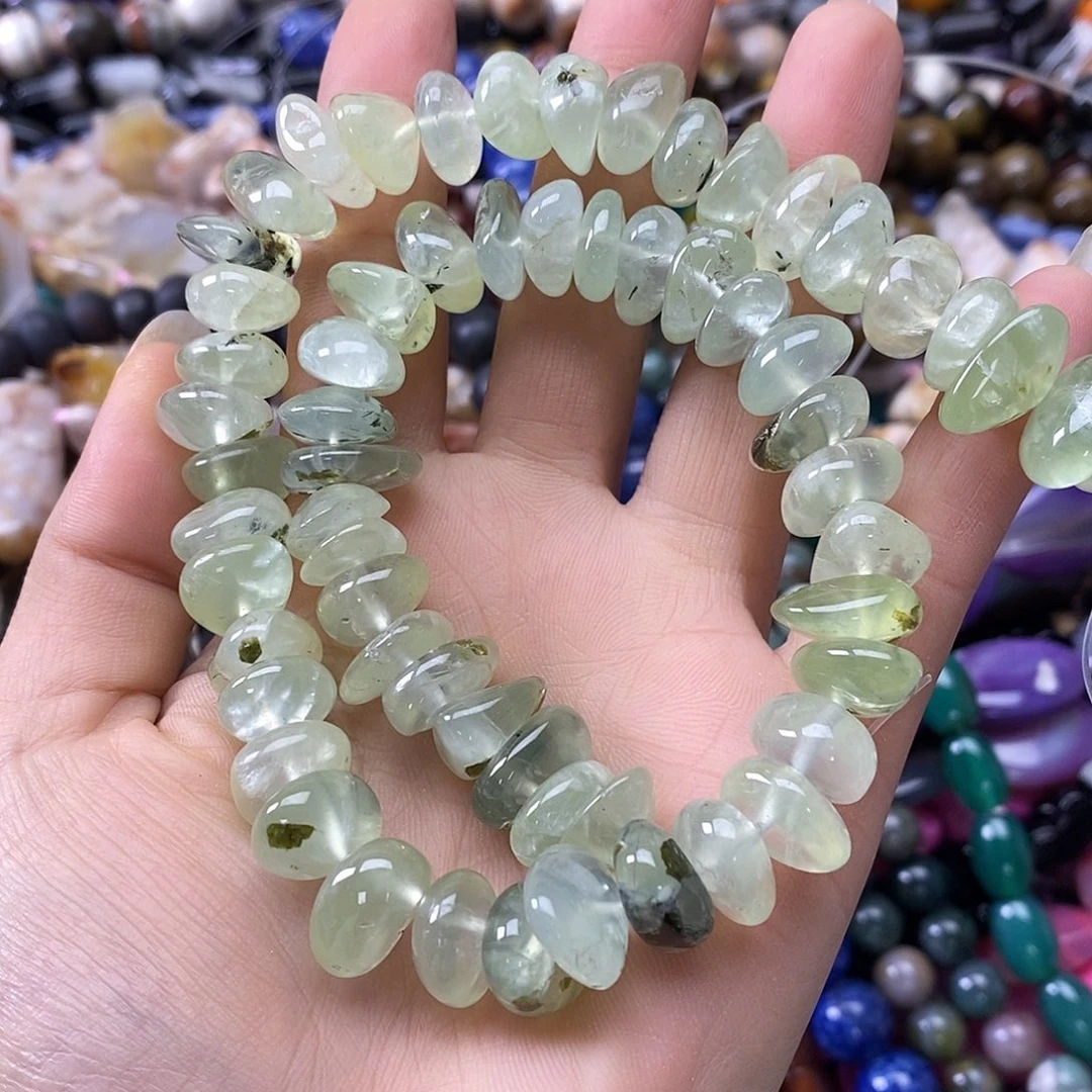 玛瑙/玉髓未镶嵌珠宝半成品葡萄石一条