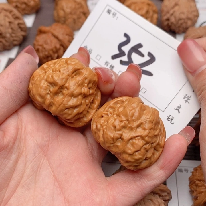 文玩核桃吊坠38蛤蟆352