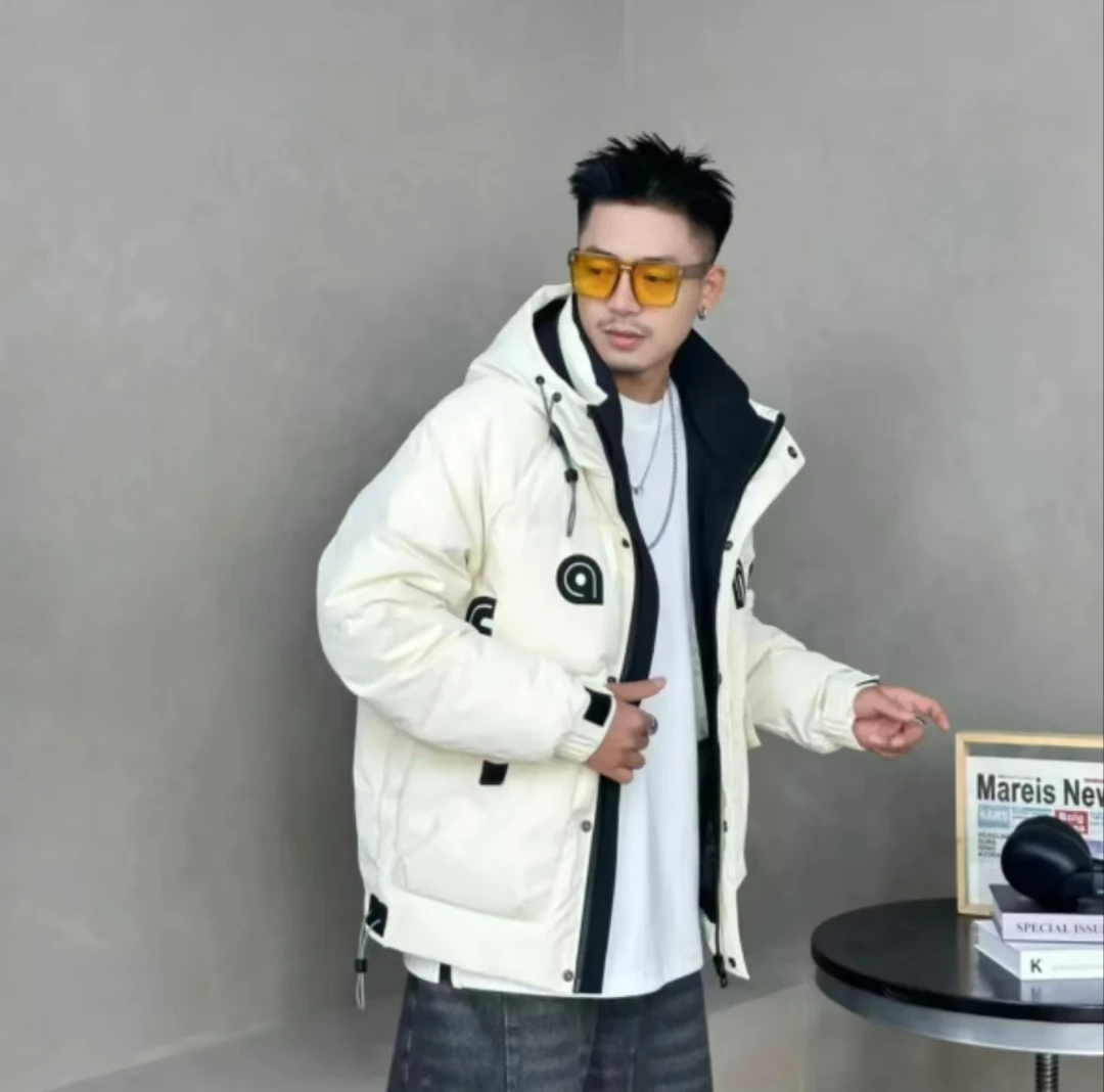 8828白G--【剪标款】罗曼蒂克连帽保暖情侣加厚外套