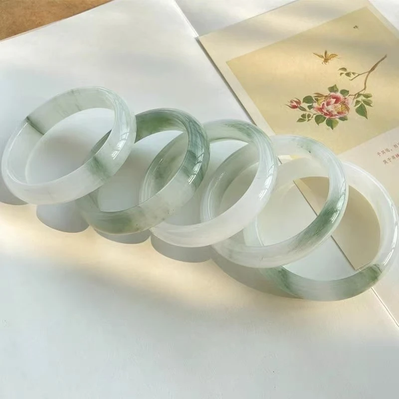 新疆金丝玉天山翠正圈飘花清新款