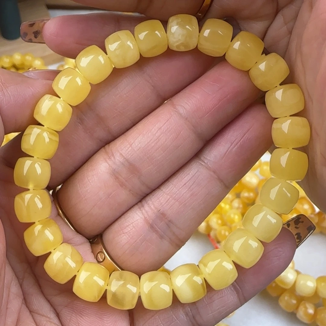 蜜蜡手链未镶嵌鸡油黄直切手串