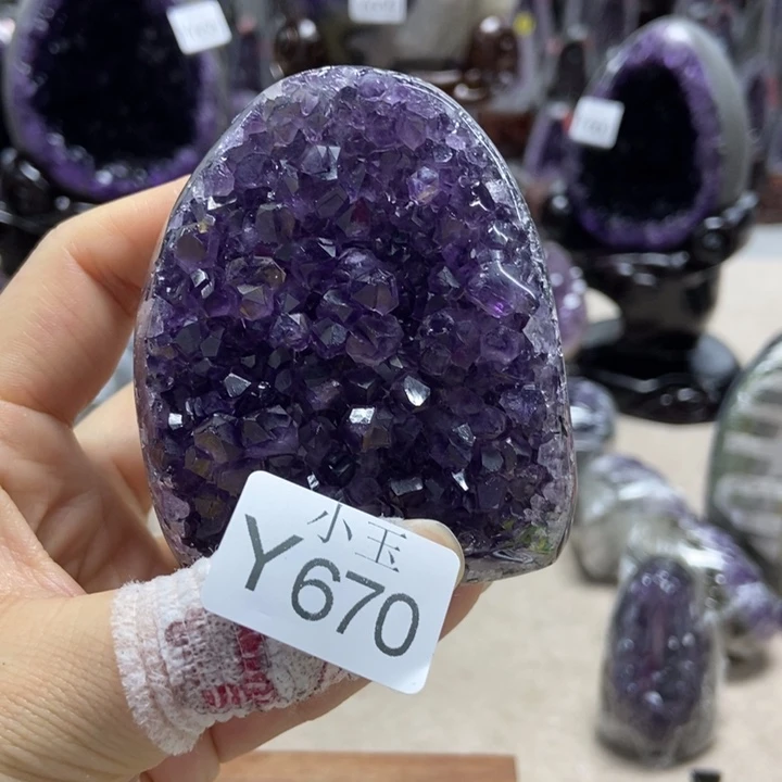 水晶未镶嵌大型摆件（非配饰）摆件
