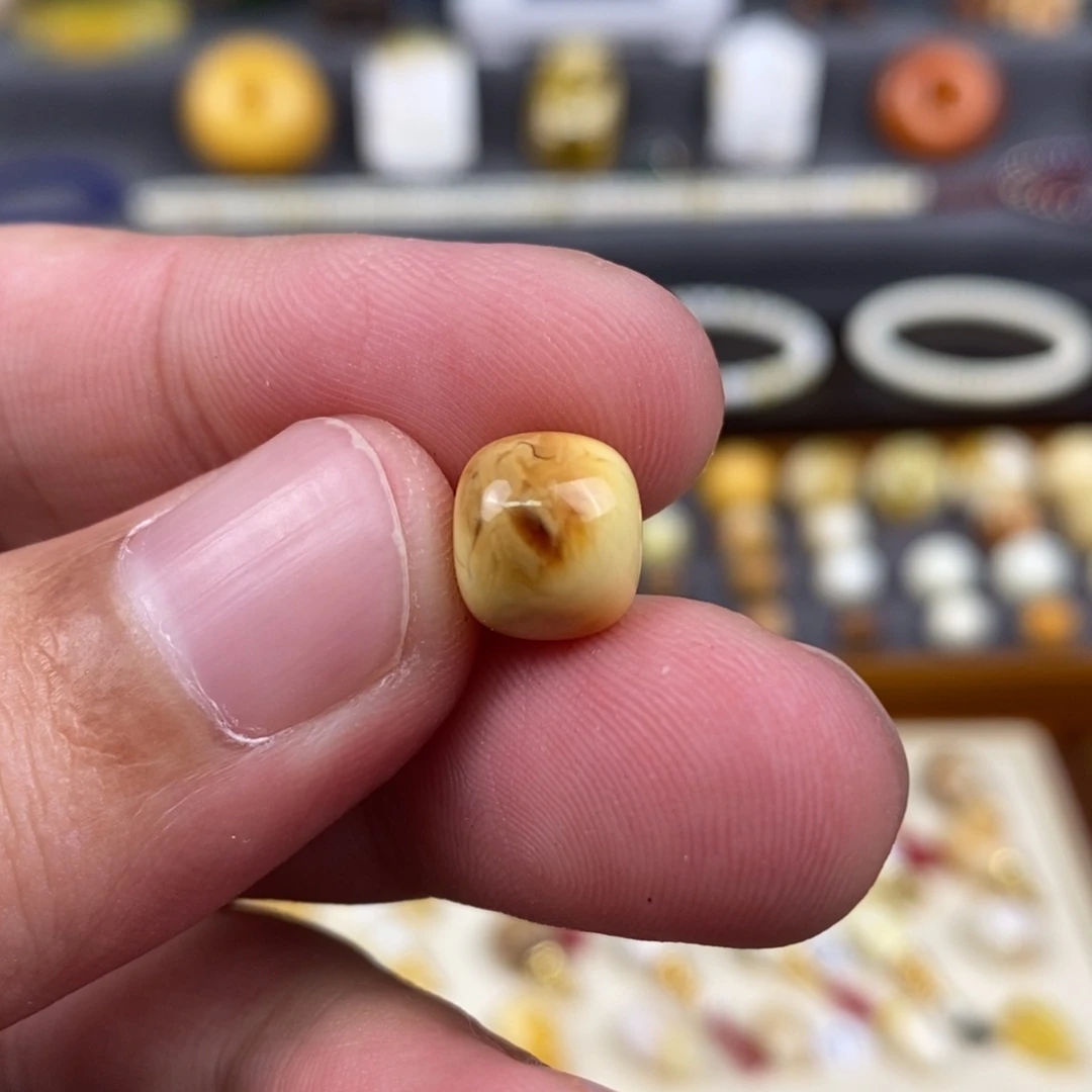 裸石蜜蜡未镶嵌配饰尺寸10