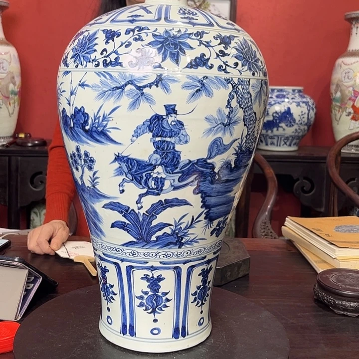 瓷瓶青花萧何月下追韩信梅瓶