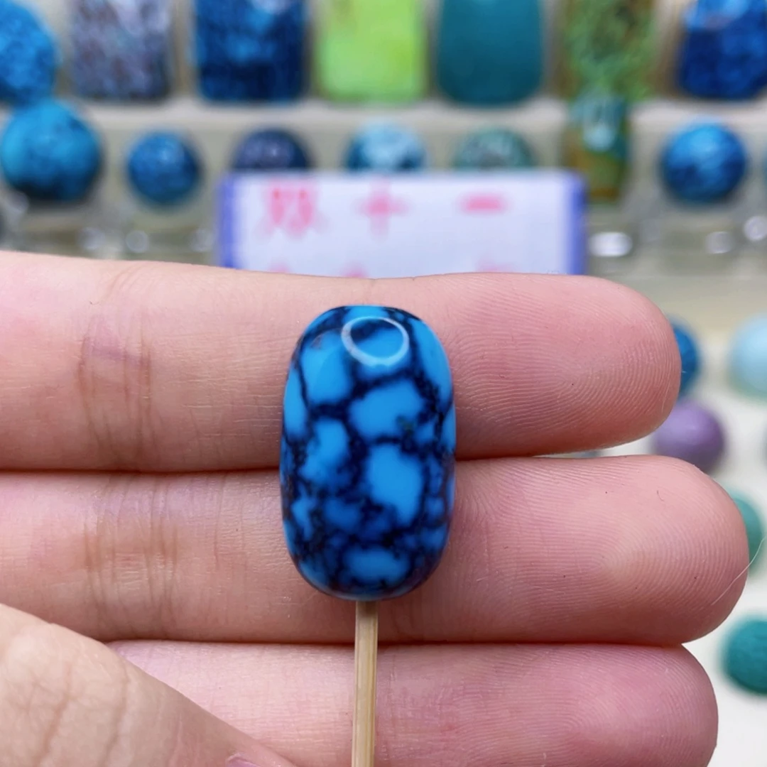 未镶嵌绿松石颈饰