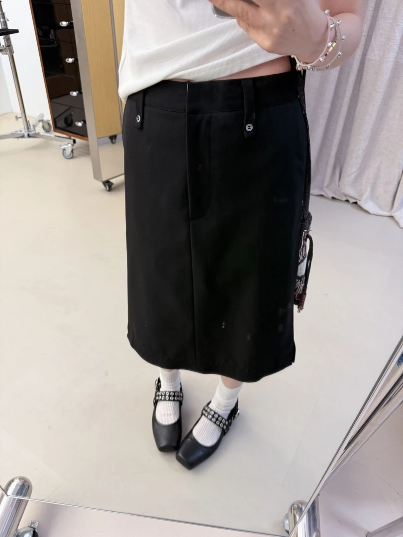 【ZHANGDAYUN】44136#【Ins博主 双侧开叉古早西装半裙】