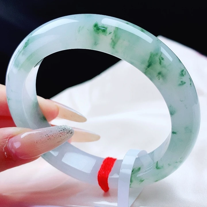 翡翠未镶嵌手镯54圈